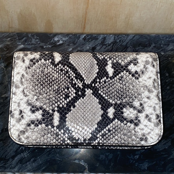 Balenciaga B Python Print Calfskin Leather Wallet on Chain Bag - Picture 3 of 12